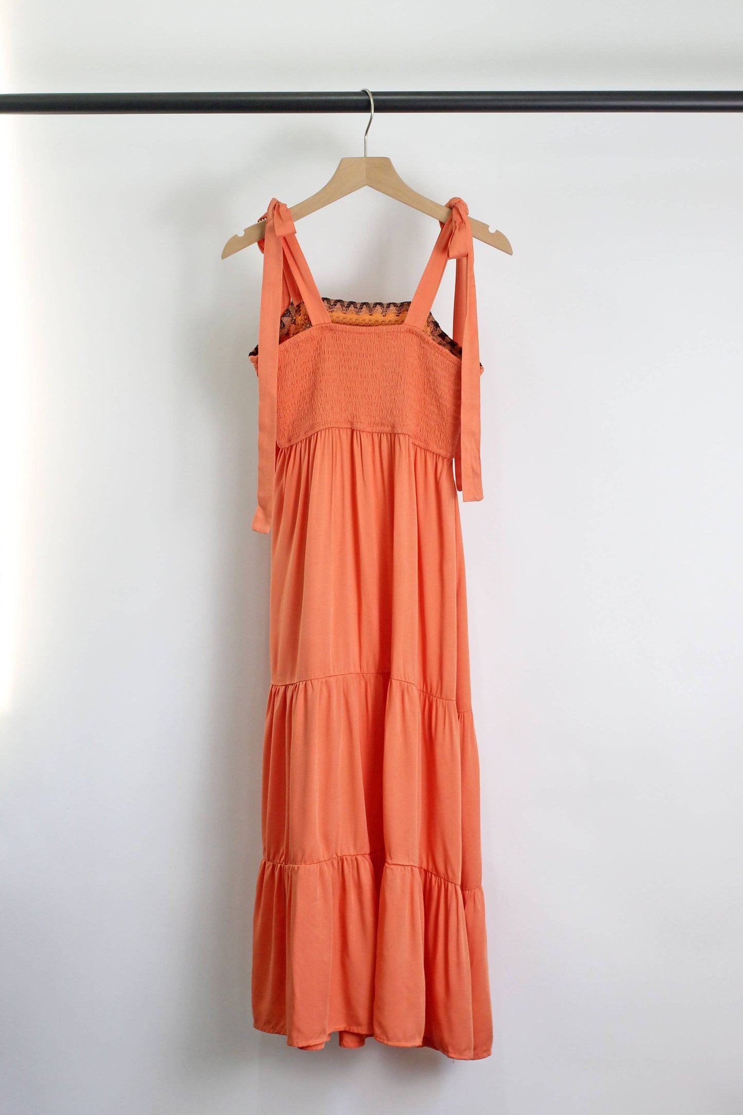 D2504YIB10240 - Bohemian Embroidered Maxi Dress