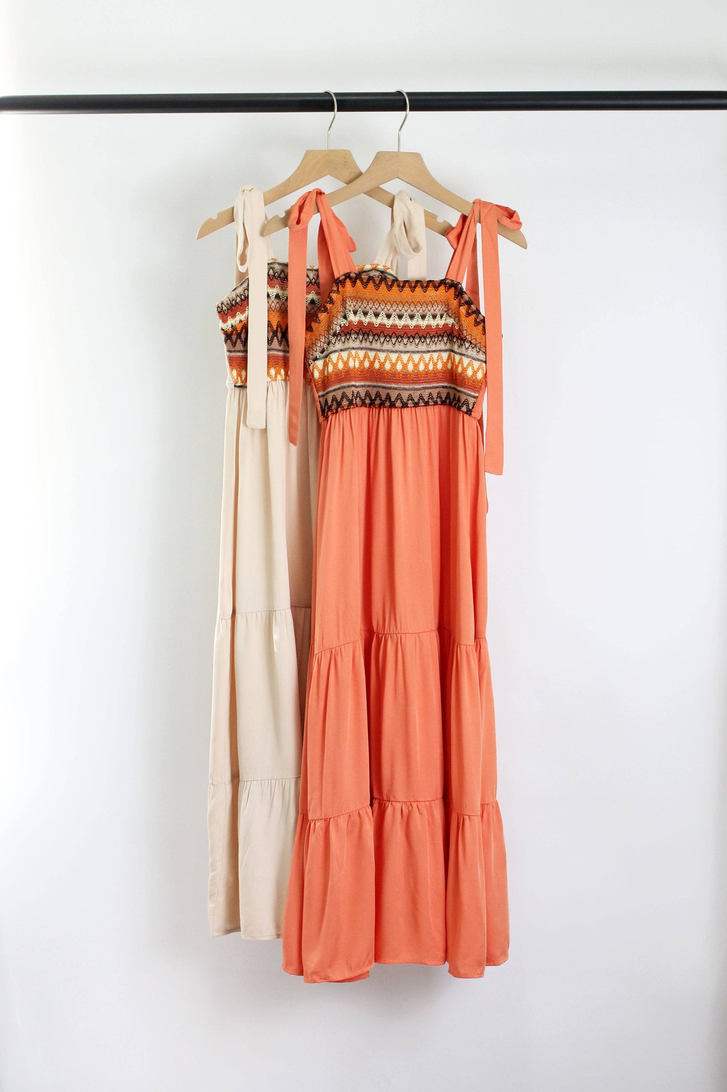 D2504YIB10240 - Bohemian Embroidered Maxi Dress
