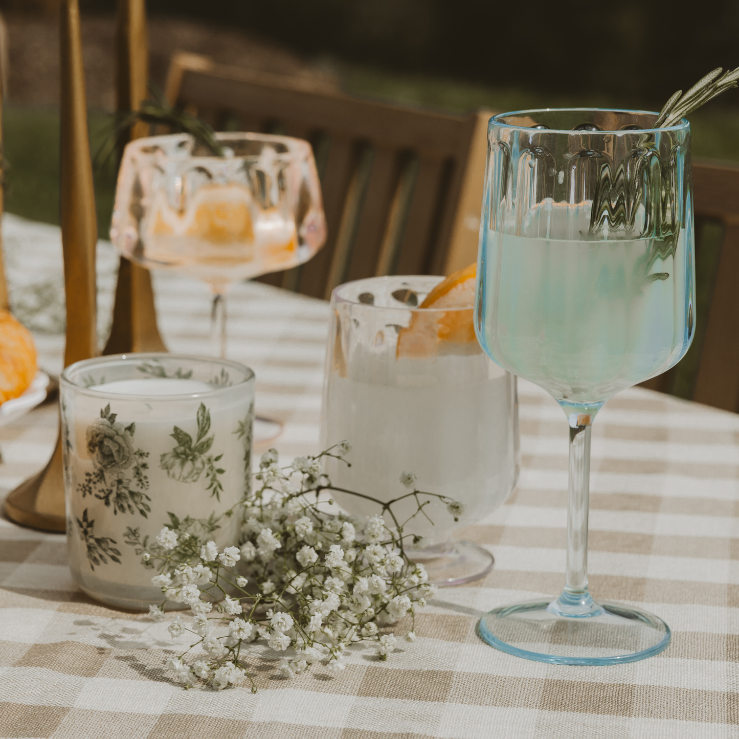 *NEW* Outdoor Plastic Wine Drinkware - Home Decor
