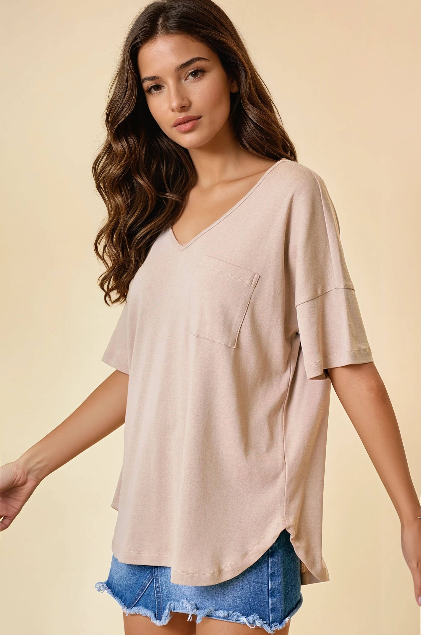 OVERSIZED V-NECK KNIT TOP