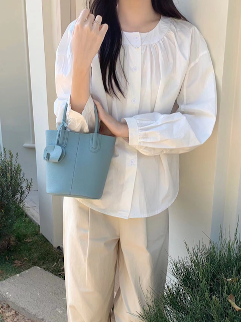 Small Tote/Crossbody Bag w/Matching Bag Charm